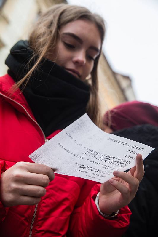 Připomínka třiceti let od sametové revoluce v přilehlých ulicích Masarykova náměstí v Jihlavě.