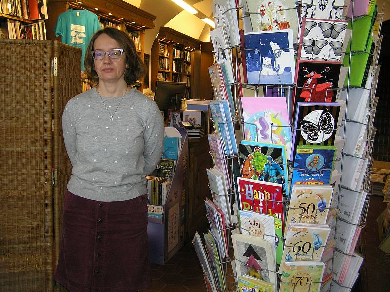 Knihkupectví Veroniky Reynkové je s letní přestávkou přestávkou zavřené vlastně už od jara.