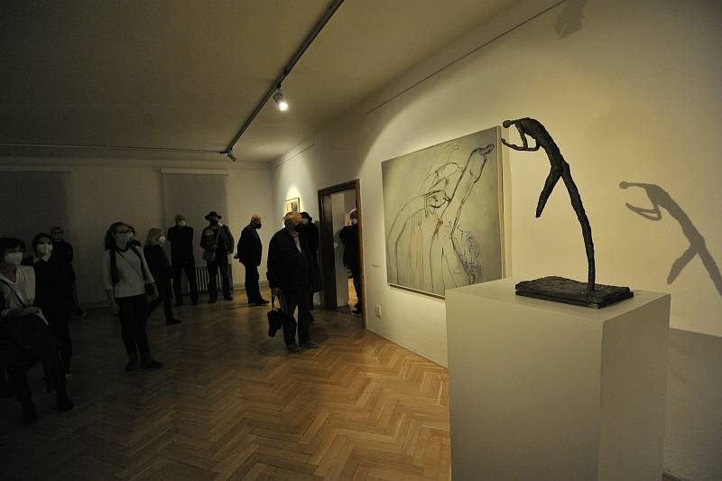 Výstava v Oblastní galerii Vysočiny v Jihlavě představuje Jitku a Květu Válovy v trochu jiné podobě.