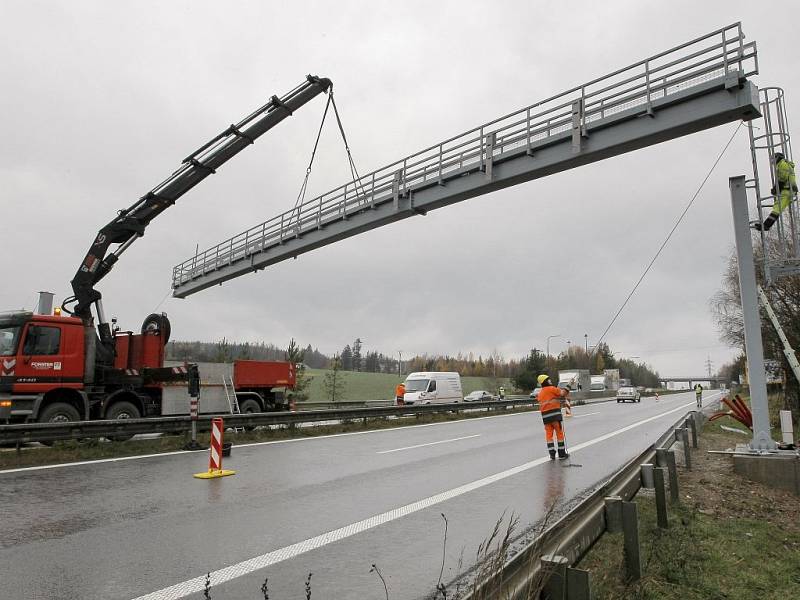 Stavba třetí jihlavské mýtné brány.