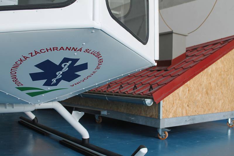 Výcvikové centrum Zdravotnické záchranné služby Kraje Vysočina má unikátní torzo vrtulníku.