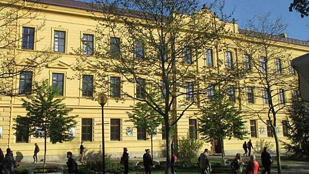 Jihlavské gymnázium nově otevře další třídu pro čtyřleté studium.