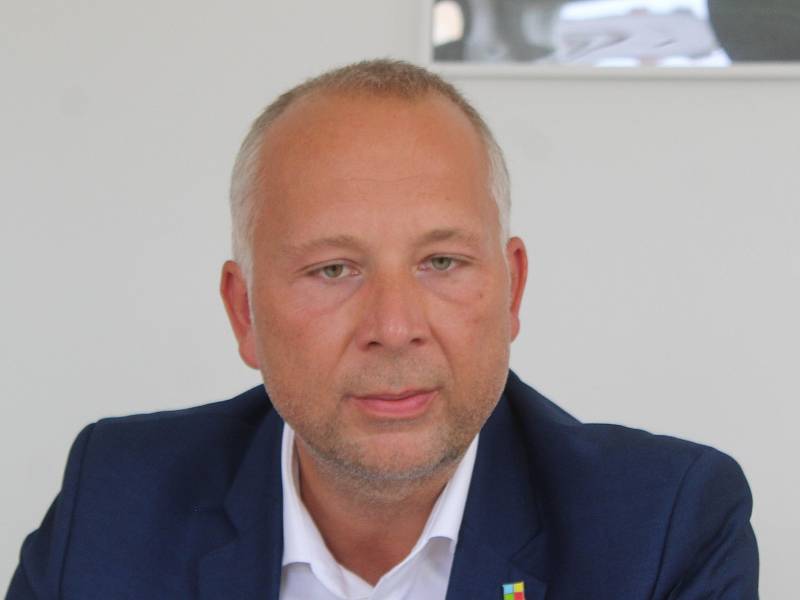 Podnikatel Radek Hošek je novou tváří, která má zájem o primátorské křeslo.