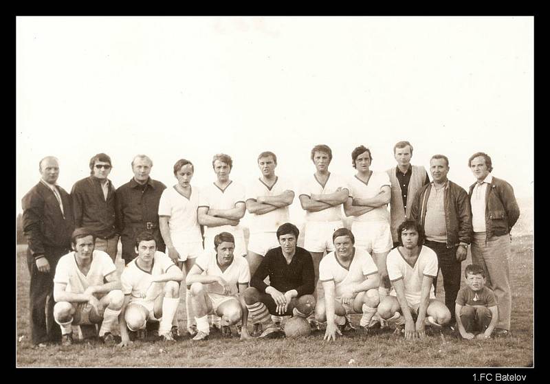 Mužstvo 1. FC Batelov v roce 1975.