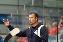 Martin Štrba, bývalý hokejový útočník, dvojnásobný mistr republiky, v současnosti trenér Baníku Sokolov.
