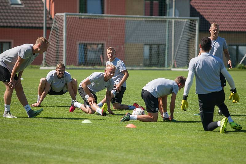 Příprava fotbalistů FC Vysočina Jihlava.