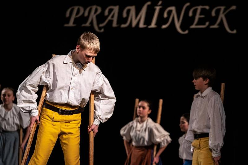 Folklorní soubor Pramínek oslavil 35. výročí od založení.