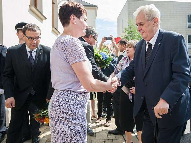 První den návštěvy prezidenta republiky v Kraji Vysočina. Setkání se zastupitely na Krajském úřadě.