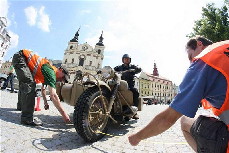 Veteránskou soutěž ovládly motocykly.