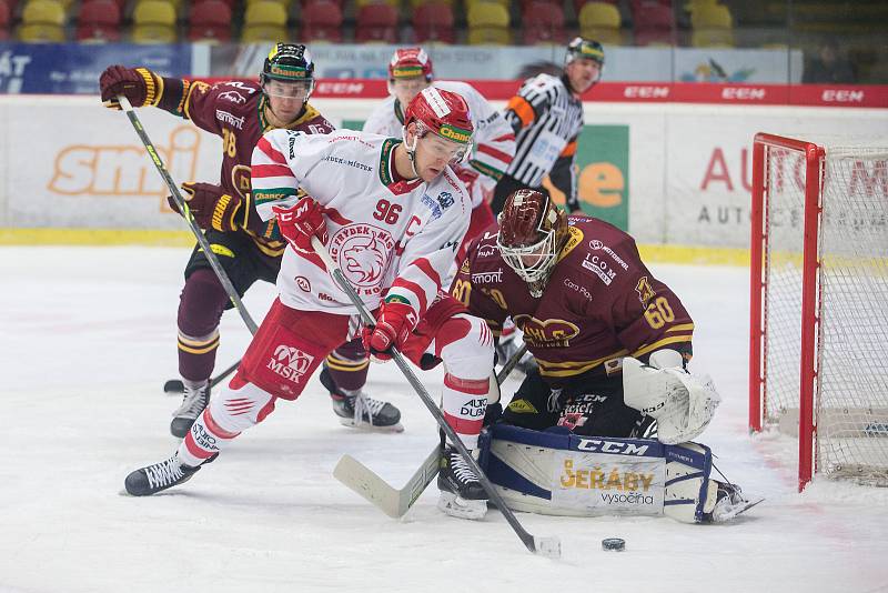 Hokejové utkání mezi HC Dukla Jihlava a HC Frýdek-Místek.