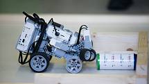 Druhý ročník soutěžní přehlídky Lego Robot.