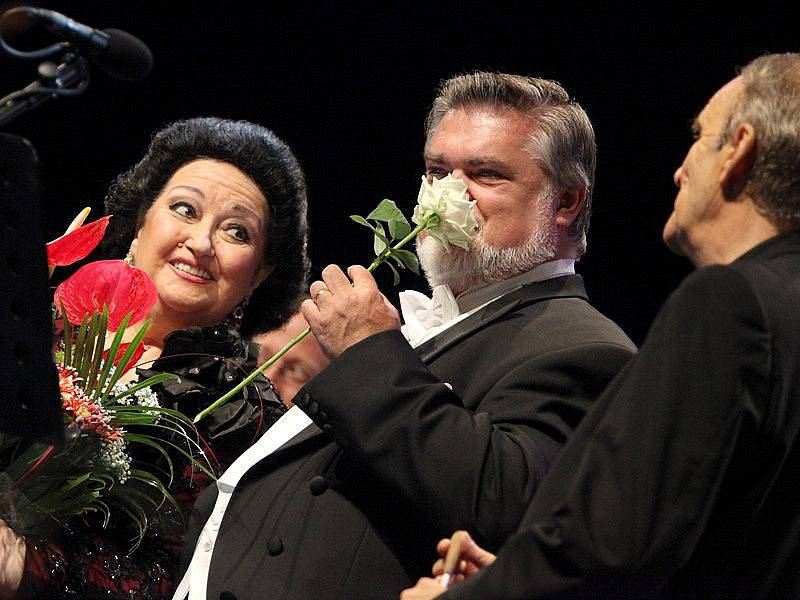 Triumfální pochod z opery Aida zahájil mezinárodní hudební festival v Jaroměřicích nad Rokytnou. Přijela i Montserrat Martí, operní pěvkyně a dcera hlavní hvězdy večera.