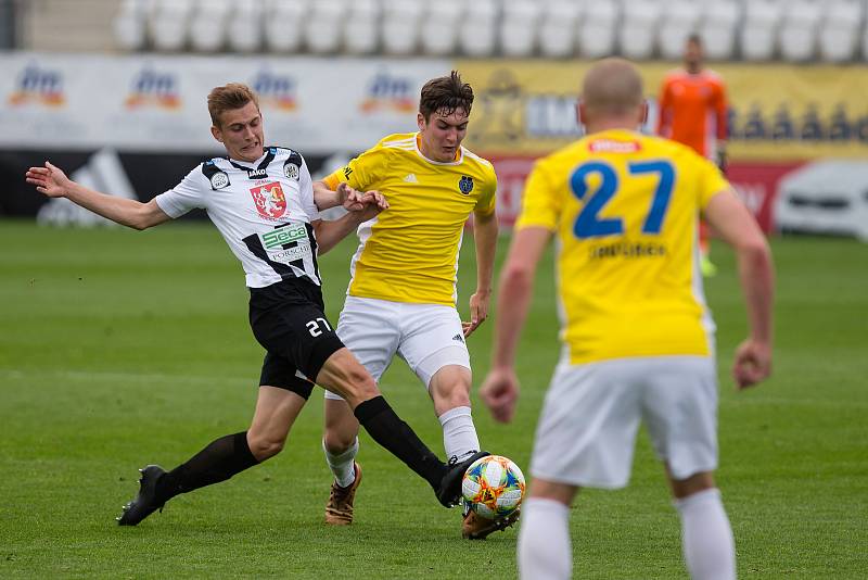 Fotbalové utkání 21. kola FNL mezi FC Vysočina Jihlava a FC Hradec Králové.