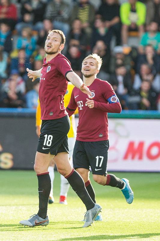 Fotbalové utkání třetího kola MOL Cupu mezi FC Vysočina Jihlava a AC Sparta Praha.