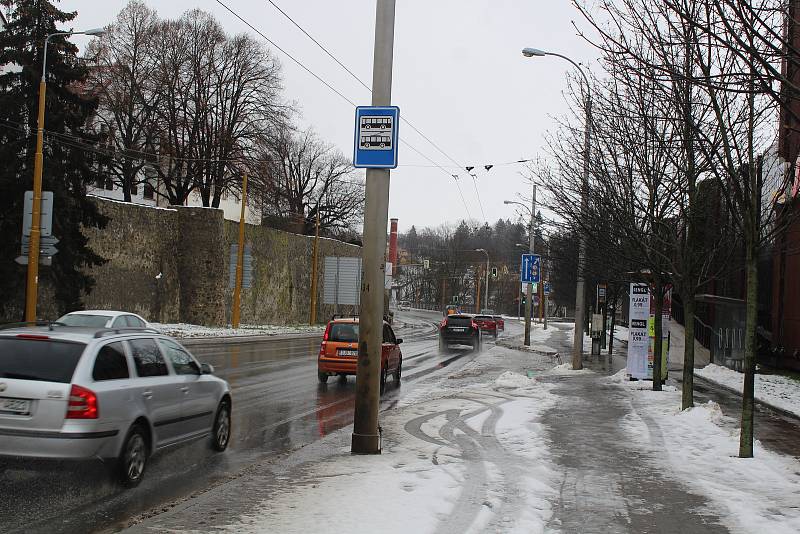 Lávku vedoucí z Cityparku na hradby a dále do Čajkovského ulice neschválili památkáři, realizace by navíc vyšla na desítky milionů.