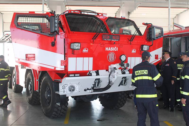 Nové vozy jsou prototypy, které by prý mohly jihlavským hasičům okolní státy závidět.