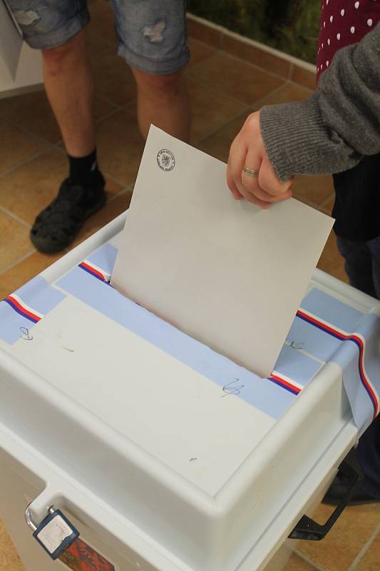 Volby v Lukách nad Jihlavou.