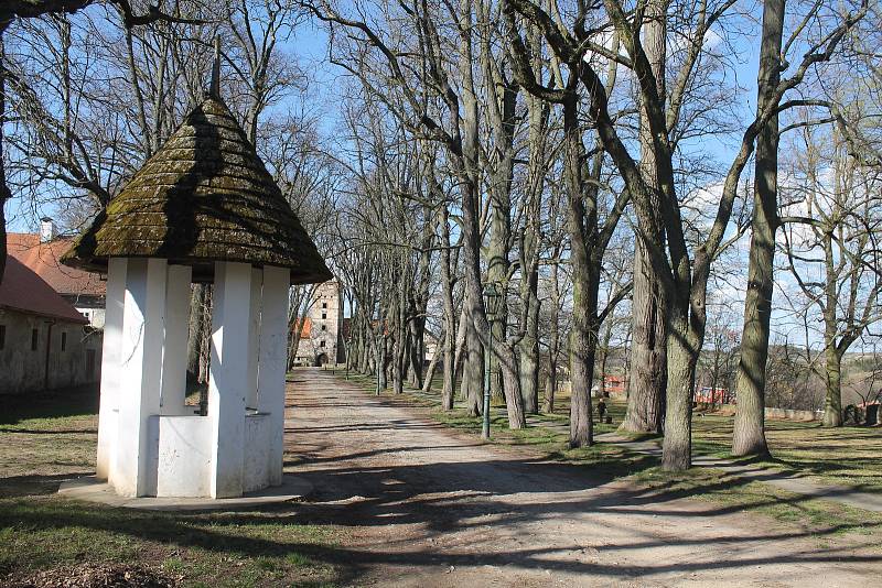 Zámecký park v Brtnici byl odemčený, příliš lidí ale nelákal.