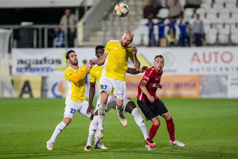 Fotbalové utkání FNL mezi FC Vysočina Jihlava a MFK Chrudim.