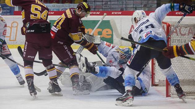 Šestý zápas finále hokejové Chance ligy mezi HC Dukla Jihlava a Rytíři Kladno.