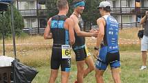 Jihlavský triatlon přilákal několik desítek  účastníků.