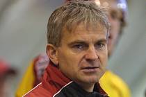 Sportovní manažer Dukly Petr Kaňkovský se v letošní sezoně krátce ujal i uvolněného postu hlavního kouče. Teď  hodlá klub – stejně jako jednatel Jan Zachrla – opustit. 