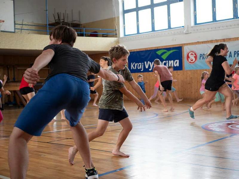 Aktivity příměstského tábora oddílu SGYM jihlavského Sokola. Tábory jsou zaměřené na sport a pohyb.