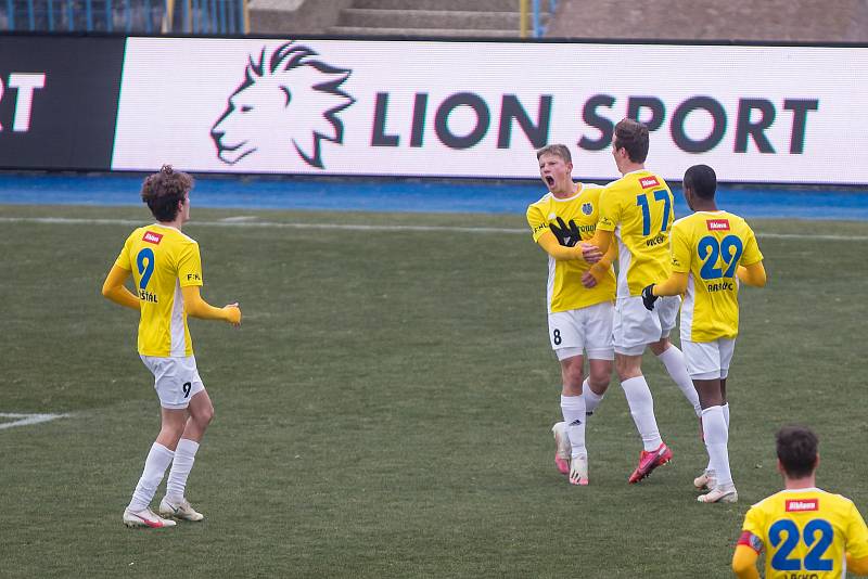 Fotbalové utkání 11. kola FNL mezi FC Vysočina Jihlava a  FC MAS Táborsko.