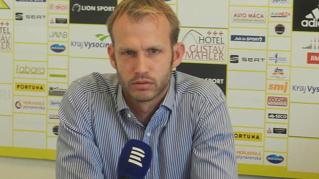 Sportovní ředitel FC Vysočina Jihlava Lukáš Vaculík má současný tým již tři roky pohromadě a hodlá na něj zvyšovat nároky.