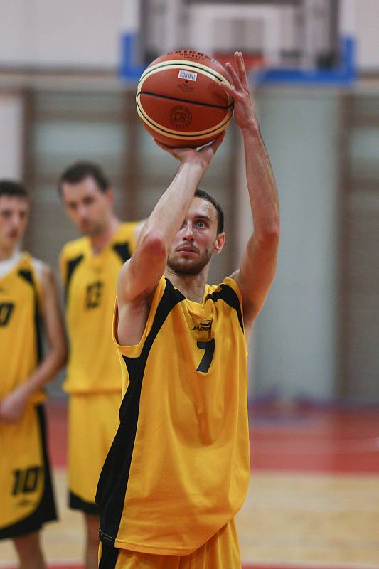 Utkání basketbalové 1. ligy mezi BC Vysočina a BK Opava B.