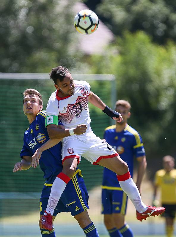 Utkání Perleťového poháru mezi FC Vysočina Jihlava a reprezentací Bahrajnu.