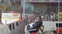 David Rittich během tréninku s hokejisty Dukly Jihlava.