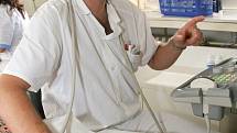 Jihlavská nemocnice nabízí svým pacientům moderní vyšetření krčních tepen. Jejich průchodnost je podmínkou zachování zdraví.