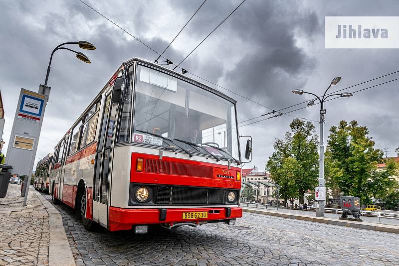 Dopravní podnik města Jihlavy uspořádal v rámci Evropského týdne mobility v neděli 19. září oblíbené retrojízdy.