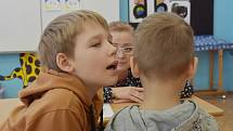 Ukrajinské děti při hodině českého jazyka. Ilustrační foto