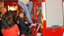 Den otevřených dveří jihlavského hasičského sboru přilákal hlavně děti a mládež.