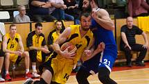 Basketbalové utkání 1. ligy mezi BC Vysočina a SA Komfort Brno.