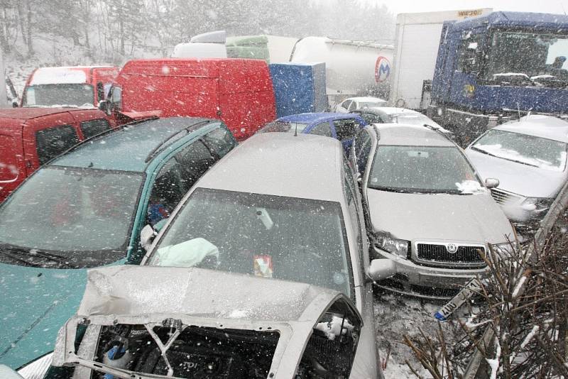 Hromadná nehoda na dálnici D1.