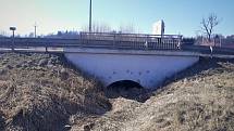 Mosty u Vílance na Jihlavsku čekají kompletní opravy.