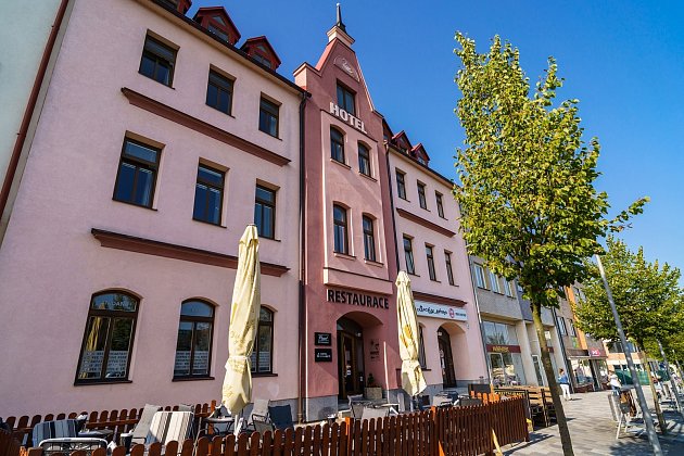 Grand Poppet Restaurant, Žďár nad Sázavou.