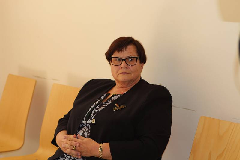 Bývalá nejvyšší státní zástupkyně Marie Benešová u Okresního soudu v Jihlavě