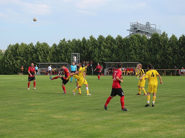 1. A třída na startu jara: Bedřichov na postup netlačí, očekává nápor zezadu