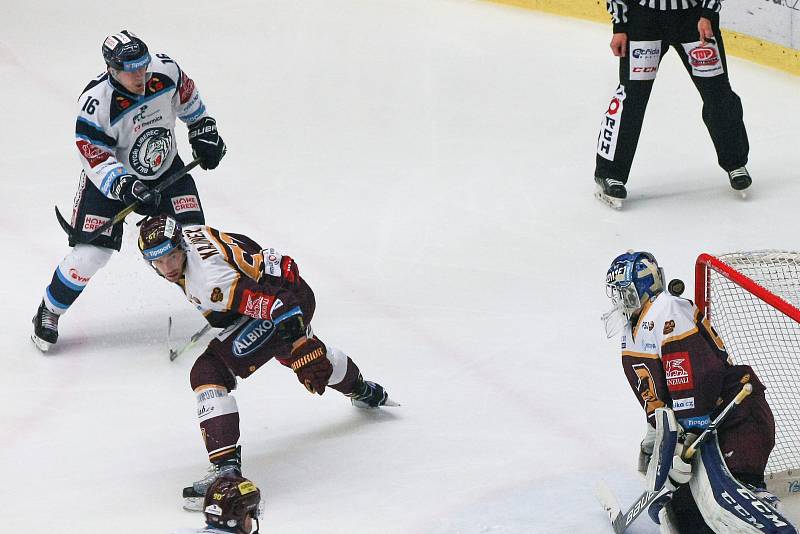 Zápas 37. kola hokejové extraligy HC Dukla Jihlava - Bílí Tygři Liberec.