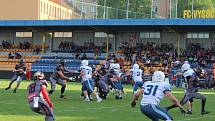 Utkání Snapbacks ligy mezi Vysočina Gladiators a Ostrava Steelers (v bílém).