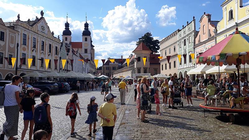 Prázdniny v Telči jsou v plném proudu. Baví se všichni.