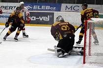 Jihlavští hokejisté měli v utkání 21. kola Chance ligy na Slavii drtivý závěr a přivezli domů cenné dva body.