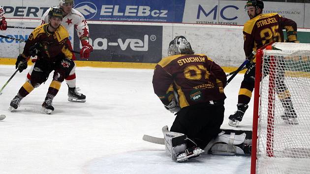 Jihlavští hokejisté měli v utkání 21. kola Chance ligy na Slavii drtivý závěr a přivezli domů cenné dva body.