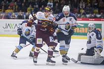 HC Dukla Jihlava a Rytíři Kladno.