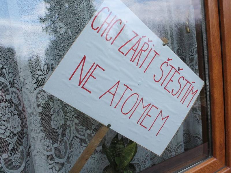 Lidé na Čeřínku protestovali proti úložišti