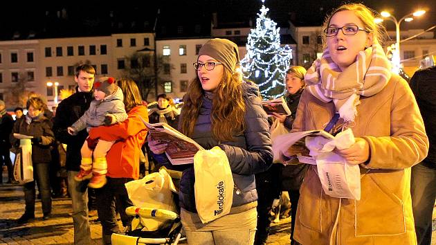 Česko zpívá koledy s Deníkem už ve středu. Přidá se i Žďársko